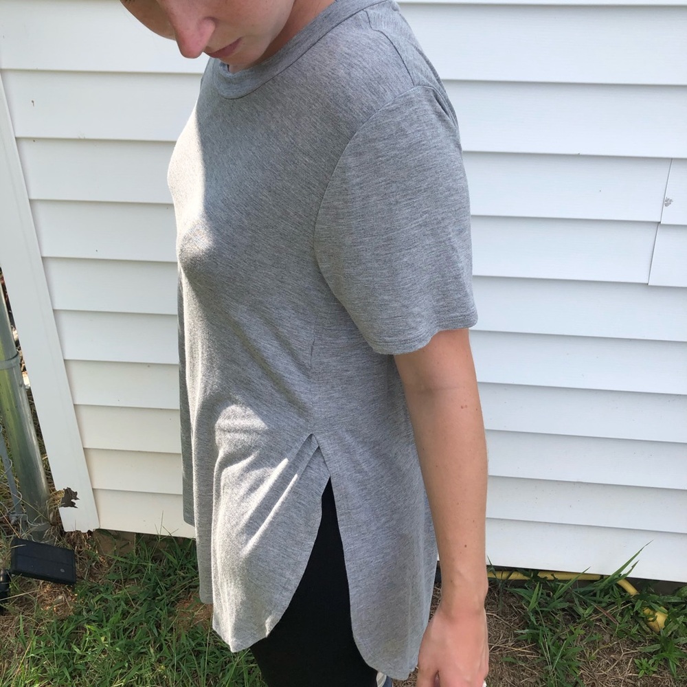 Mud Pie gray top